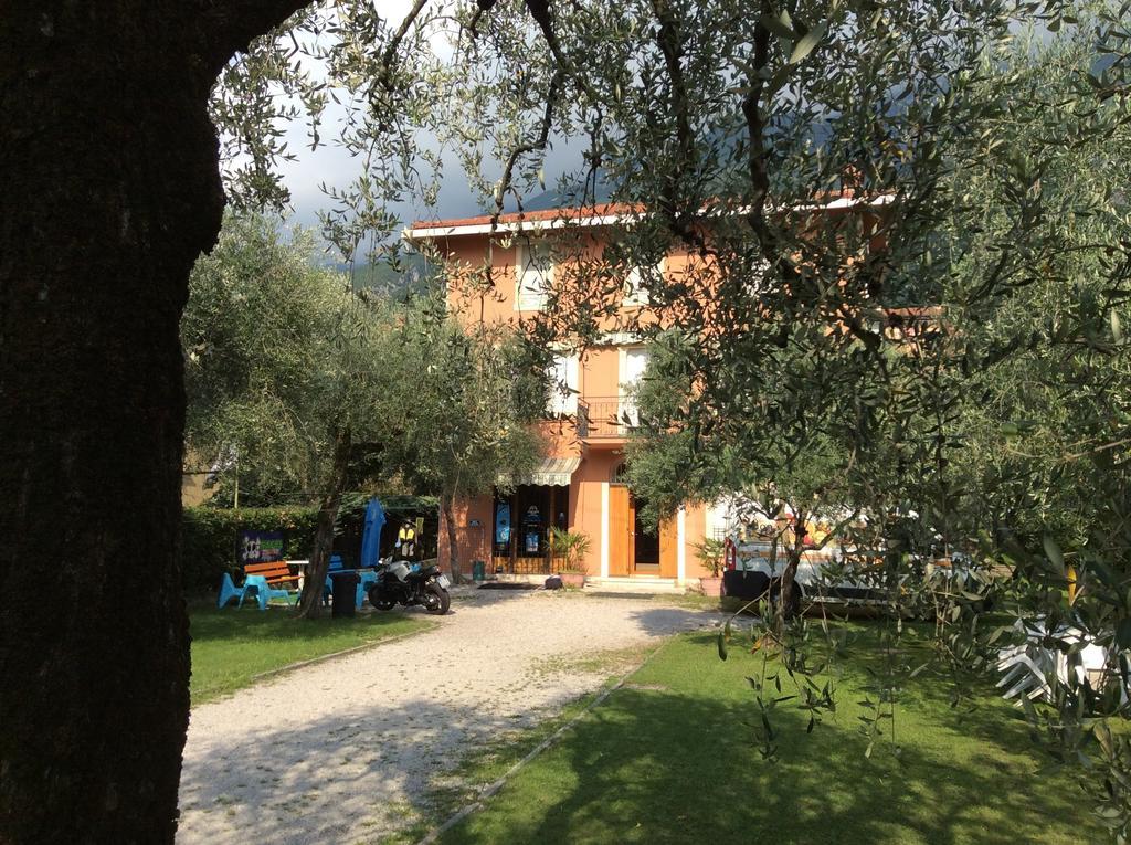 Апартаменты Casa Claudia Ассенца-ди-Бренцоне Номер фото